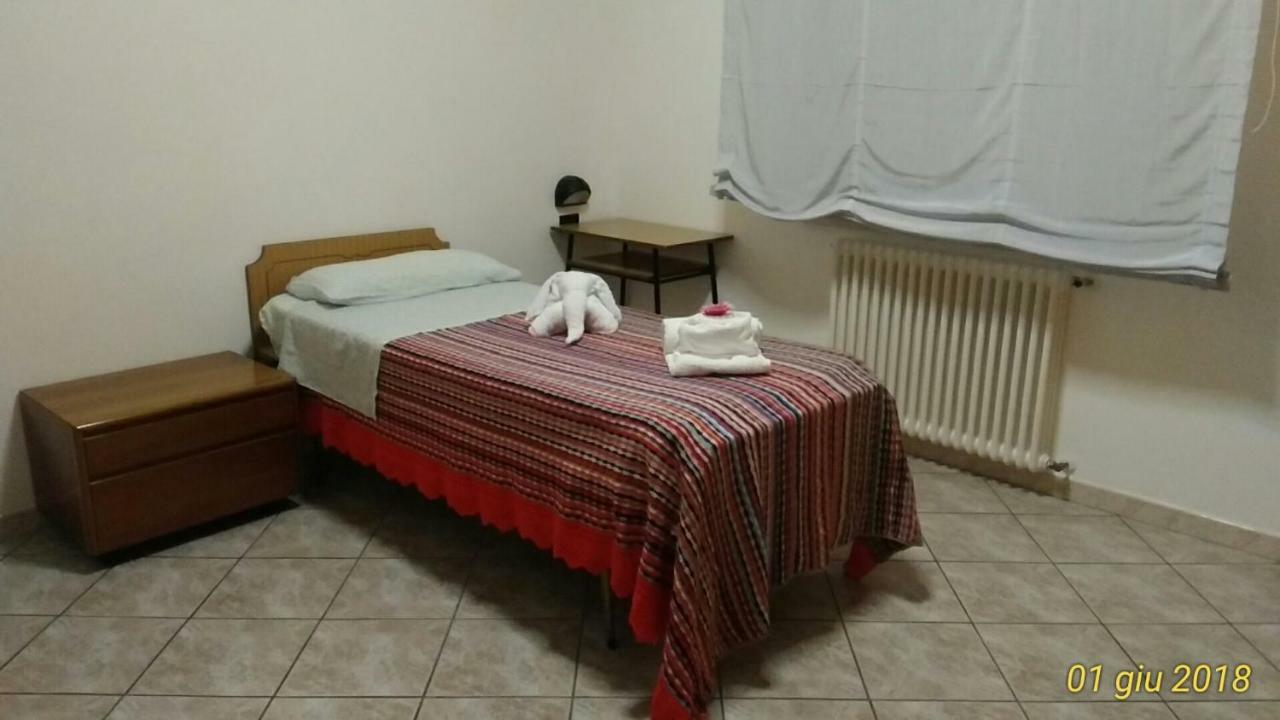 Hotel Antica Gemma à Gemmano Extérieur photo