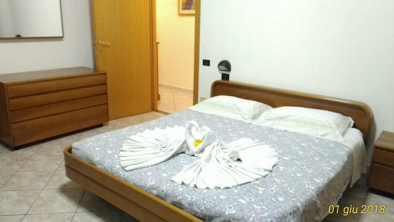 Hotel Antica Gemma à Gemmano Extérieur photo
